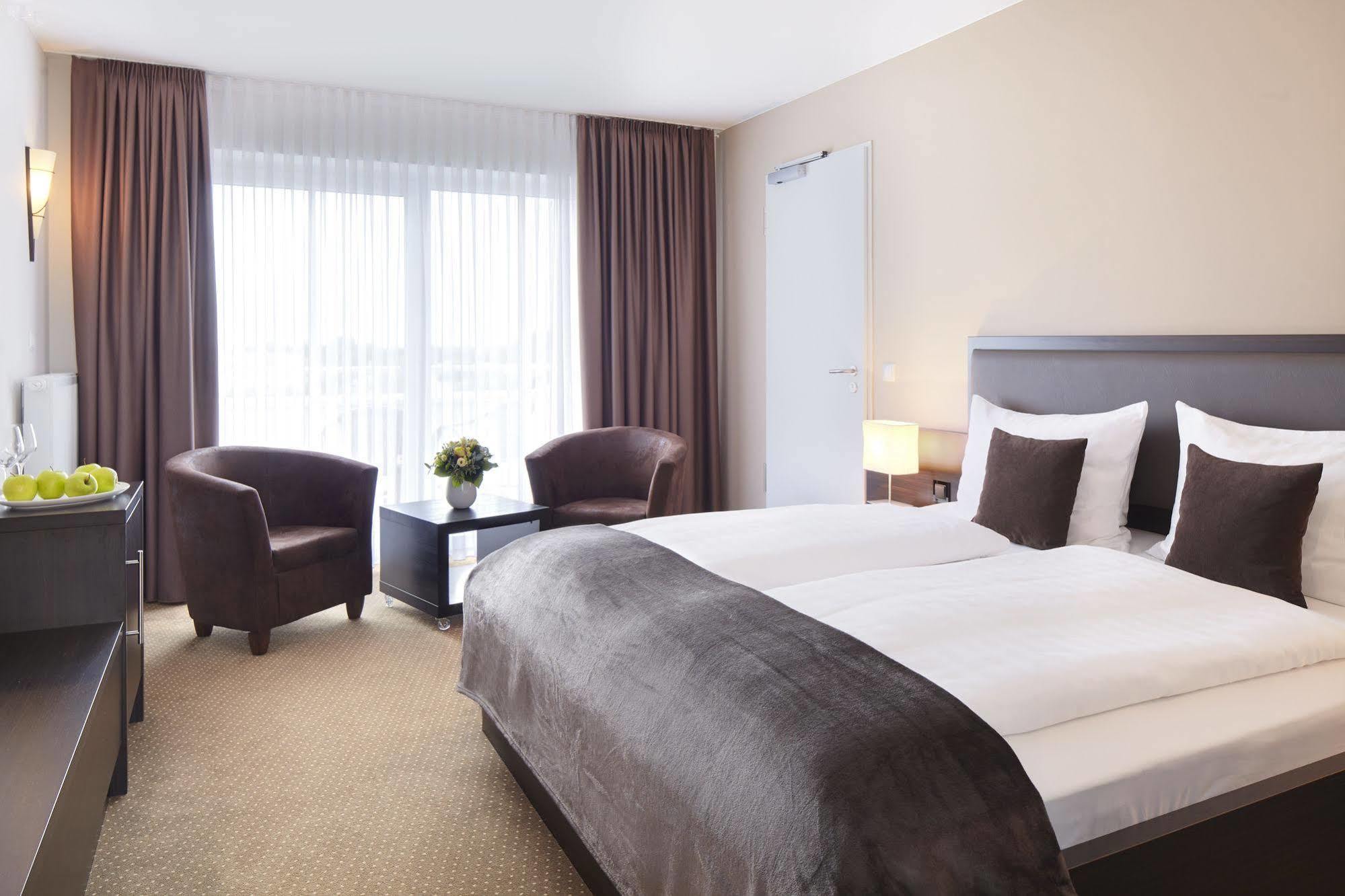 Nordica Hotel Friesenhof 부숨 외부 사진