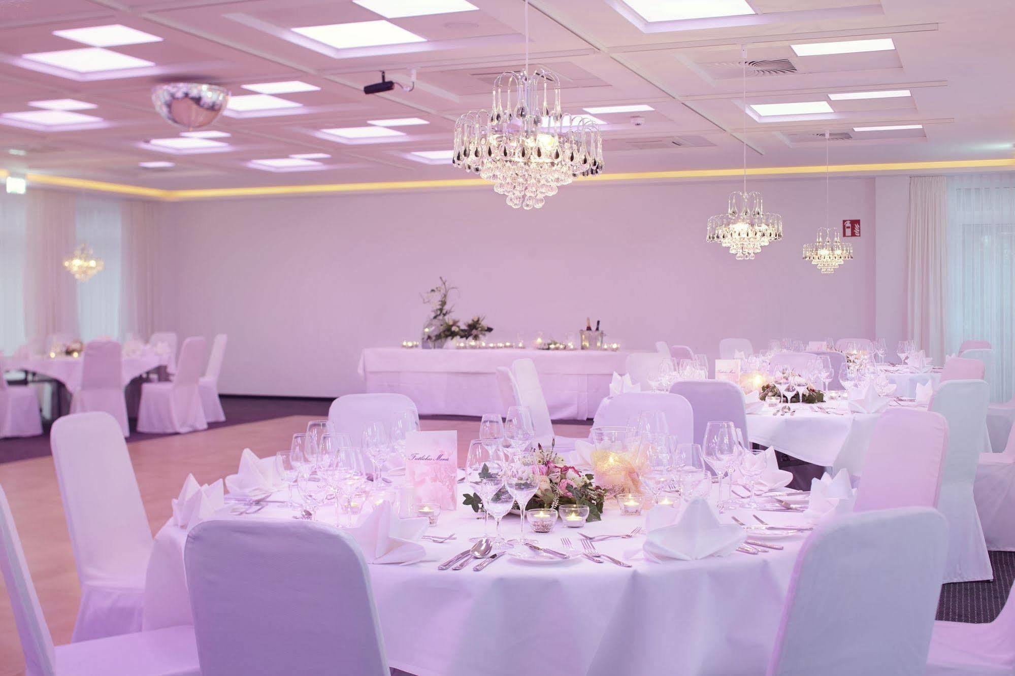 Nordica Hotel Friesenhof 부숨 외부 사진