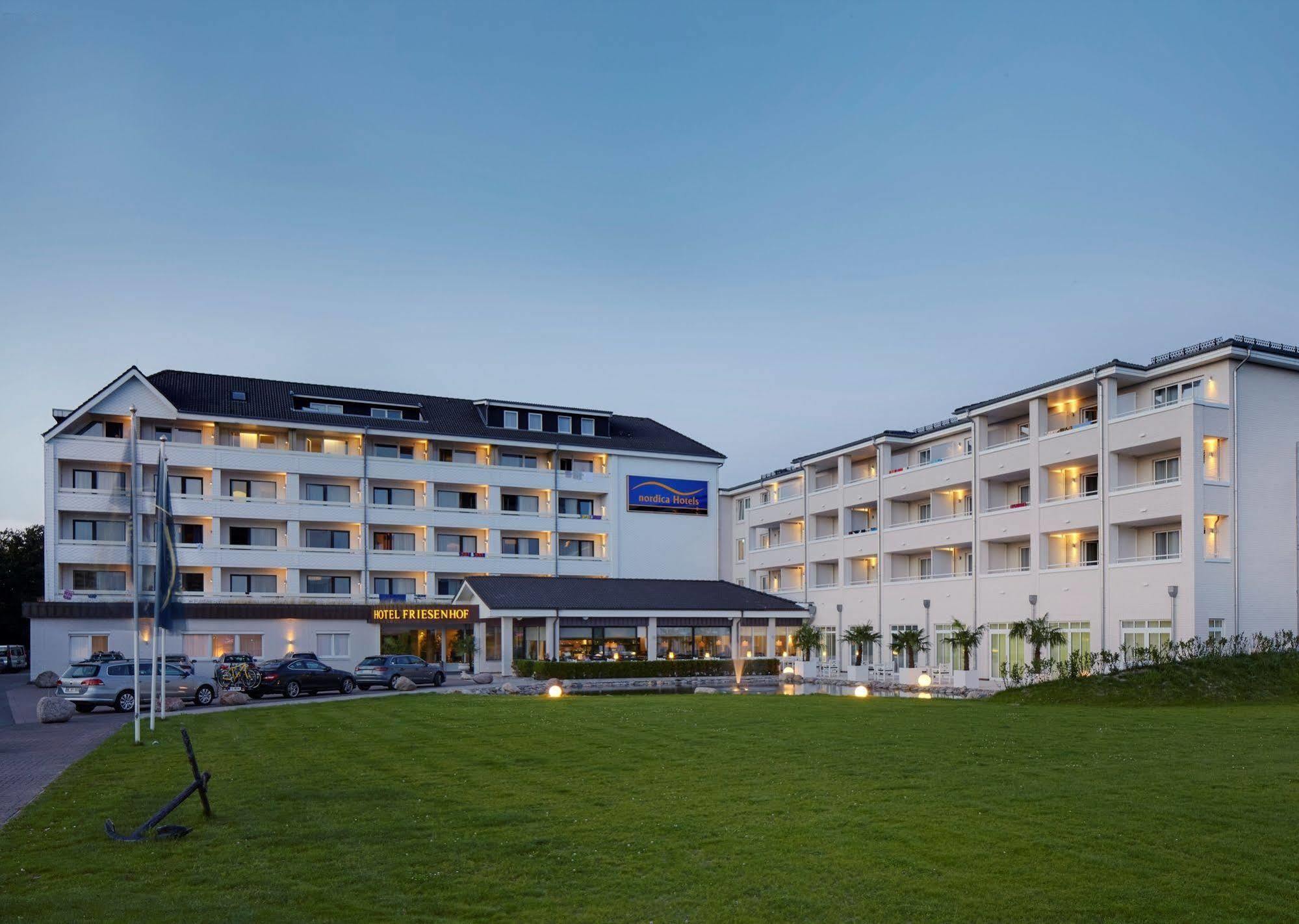 Nordica Hotel Friesenhof 부숨 외부 사진